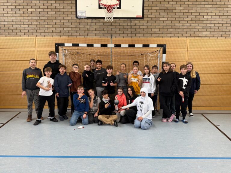 cda3f7a9-0484-4eb1-9a5b-45d249e35f90