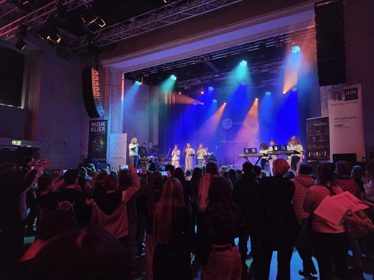 Syv SYV – Feel it, form it, show it! Let´s rock! – Mittelschule Waldsassen